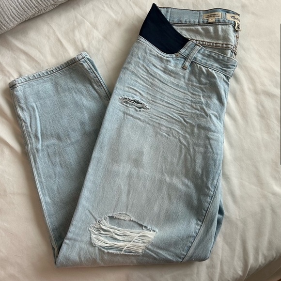 MADEWELL Maternity Side-Panel Slouchy Boyjean in Wrightlane Wash: Ripped Edition - Picture 8 of 11